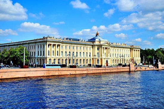 圣彼得堡列宾美术学院